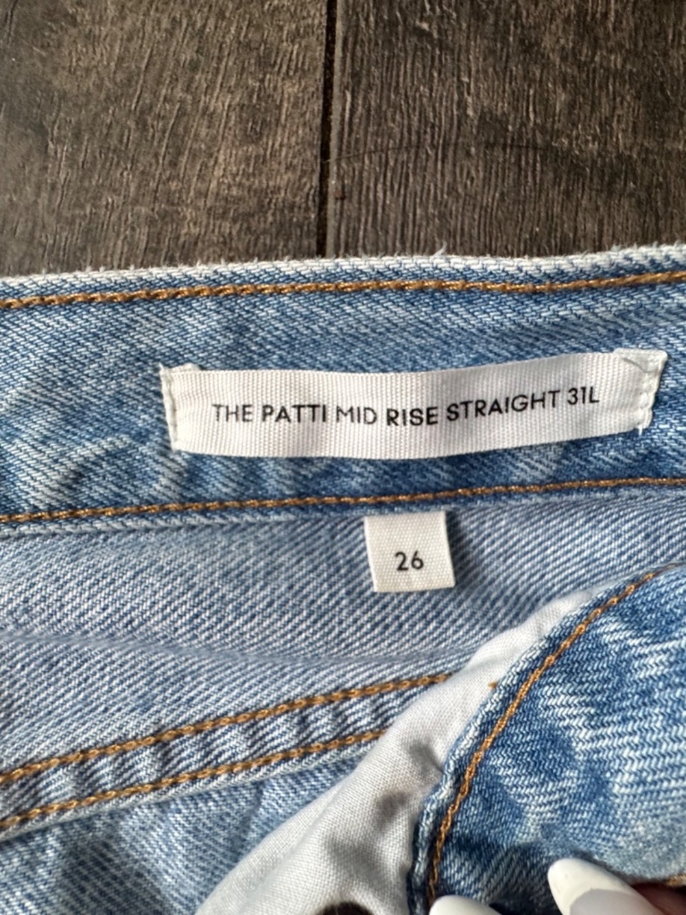 Denim Forum Lightwash midrise Jeans Patti - Picture 3 of 5